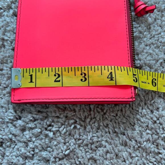 Fossil Neon Vibrant Pink Wristlet Zippered Pouch - Picture 9 of 12